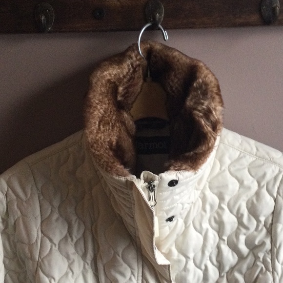 Marmot women’s coat - Picture 7 of 12